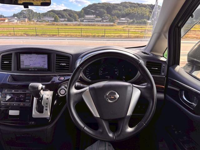 エルグランド 250ハイウェイスターアーバンクロム HDDナビ フルセグTV リアカメラ フリップダウンモニター スマートキー HIDヘッドライト 両側パワスラ 前ドラレコ Bluetooth 社外17インチアルミ ETC(19枚目)