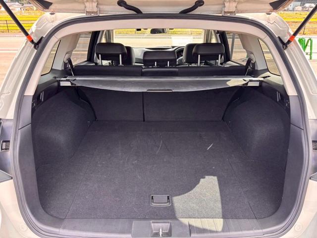 レガシィツーリングワゴン ２．５ｉ　Ｂスポーツアイサイト　Ｇパッケージ　４ＷＤ　ＨＤＤナビ　フルセグＴＶ　リアカメラ　スマートキー　ＨＩＤヘッドライト　衝突軽減ブレーキ　前後ドラレコ　Ｂｌｕｅｔｏｏｔｈ　ＡＣＣ　純正１７インチアルミ　ＥＴＣ（48枚目）