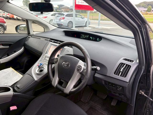 プリウス Sツーリングセレクション HDDナビ フルセグTV リアカメラ スマートキー LEDヘッドライト Bluetooth クルコン 純正17インチアルミ ETC(19枚目)