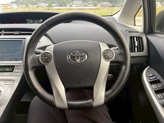 プリウス Sツーリングセレクション HDDナビ フルセグTV リアカメラ スマートキー LEDヘッドライト Bluetooth クルコン 純正17インチアルミ ETC(24枚目)