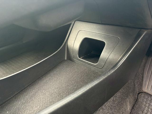 プリウス Sツーリングセレクション HDDナビ フルセグTV リアカメラ スマートキー LEDヘッドライト Bluetooth クルコン 純正17インチアルミ ETC(39枚目)