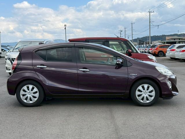 アクア Sスタイルブラック SDナビ フルセグTV リアカメラ スマートキー LEDヘッドライト 衝突軽減ブレーキ 前後ドラレコ Bluetooth 純正15インチ鉄 ETC(8枚目)