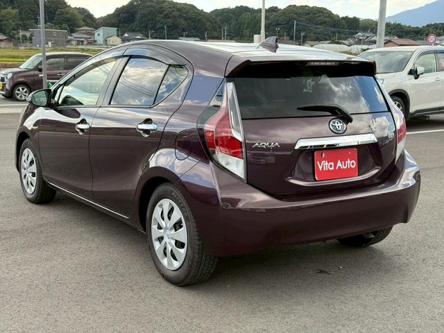 アクア Sスタイルブラック SDナビ フルセグTV リアカメラ スマートキー LEDヘッドライト 衝突軽減ブレーキ 前後ドラレコ Bluetooth 純正15インチ鉄 ETC(10枚目)