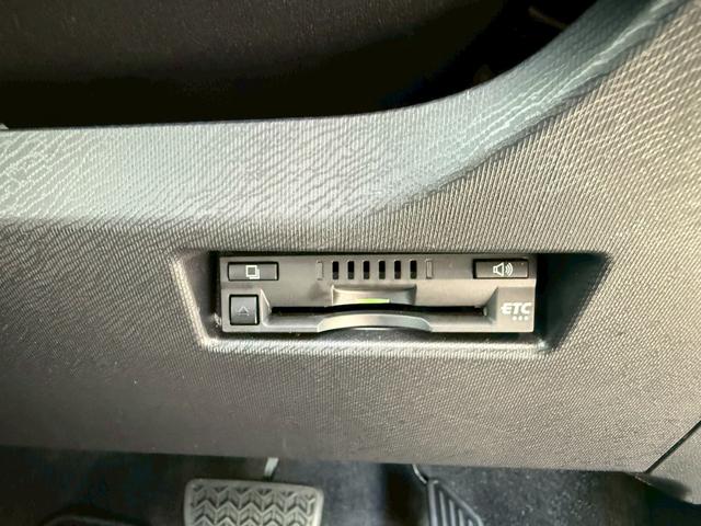 アクア Sスタイルブラック SDナビ フルセグTV リアカメラ スマートキー LEDヘッドライト 衝突軽減ブレーキ 前後ドラレコ Bluetooth 純正15インチ鉄 ETC(31枚目)