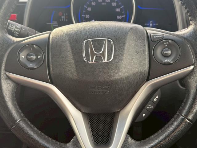 フィットハイブリッド Ｌパッケージ　メモリーナビ　ワンセグＴＶ　リアカメラ　スマートキー　ＬＥＤヘッドライト　衝突軽減ブレーキ　Ｂｌｕｅｔｏｏｔｈ　社外１５インチアルミ　ＥＴＣ（28枚目）