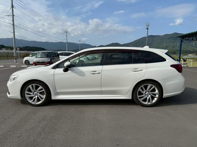 レヴォーグ 1.6GTアイサイト Sスタイル 4WD メモリーナビ フルセグTV リアカメラ スマートキー LEDヘッドライト 衝突軽減ブレーキ 前後ドラレコ Bluetooth ACC 純正18インチアルミ ETC(8枚目)