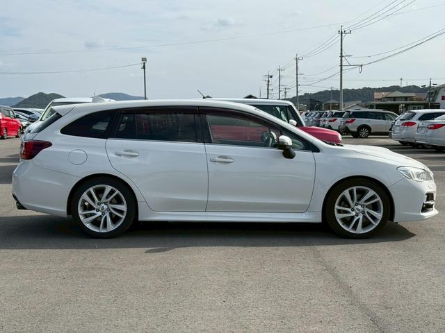 レヴォーグ 1.6GTアイサイト Sスタイル 4WD メモリーナビ フルセグTV リアカメラ スマートキー LEDヘッドライト 衝突軽減ブレーキ 前後ドラレコ Bluetooth ACC 純正18インチアルミ ETC(9枚目)