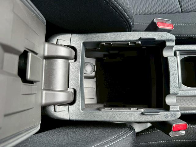 レヴォーグ 1.6GTアイサイト Sスタイル 4WD メモリーナビ フルセグTV リアカメラ スマートキー LEDヘッドライト 衝突軽減ブレーキ 前後ドラレコ Bluetooth ACC 純正18インチアルミ ETC(40枚目)