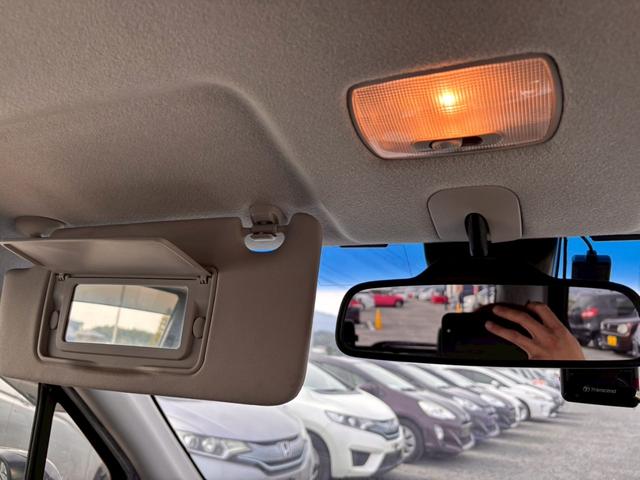 Ｎ－ＷＧＮカスタム Ｇ・ターボパッケージ　ＳＤナビ　フルセグＴＶ　スマートキー　ＨＩＤヘッドライト　衝突軽減ブレーキ　前ドラレコ　Ｂｌｕｅｔｏｏｔｈ　純正１４インチアルミ　ＥＴＣ（31枚目）