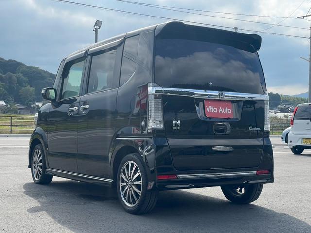 N-BOXカスタム G・ターボLパッケージ ディスプレイオーディオ リアカメラ スマートキー HIDヘッドライト 両側パワスラ クルコン 純正15インチアルミ ETC(9枚目)