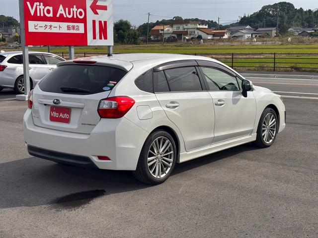 インプレッサスポーツ ２．０ｉ－Ｓアイサイト　４ＷＤ　ＳＤナビ　フルセグＴＶ　リアカメラ　スマートキー　ＨＩＤヘッドライト　衝突軽減ブレーキ　前ドラレコ　Ｂｌｕｅｔｏｏｔｈ　ＡＣＣ　純正１７インチアルミ　ＥＴＣ（14枚目）