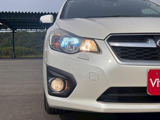 インプレッサスポーツ ２．０ｉ－Ｓアイサイト　４ＷＤ　ＳＤナビ　フルセグＴＶ　リアカメラ　スマートキー　ＨＩＤヘッドライト　衝突軽減ブレーキ　前ドラレコ　Ｂｌｕｅｔｏｏｔｈ　ＡＣＣ　純正１７インチアルミ　ＥＴＣ（17枚目）