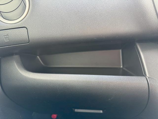 デイズルークス ハイウェイスター　Ｘ　Ｇパッケージ　アラウンドビューモニター　スマートキー　ＨＩＤヘッドライト　衝突軽減ブレーキ　両側パワースライドドア　純正１５インチアルミ（32枚目）