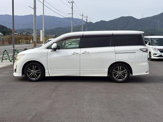 エルグランド ２５０ハイウェイスターアーバンクロム　ＳＤナビ　フルセグＴＶ　リアカメラ　スマートキー　ＨＩＤヘッドライト　両側パワスラ　前後ドラレコ　Ｂｌｕｅｔｏｏｔｈ　純正１８インチアルミ　ＥＴＣ（7枚目）