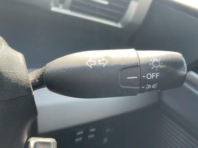 フリードハイブリッド ジャストセレクション メモリーナビ ワンセグTV リアカメラ スマートキー HIDヘッドライト 両側パワスラ Bluetooth クルコン 純正15インチ鉄 ETC(27枚目)