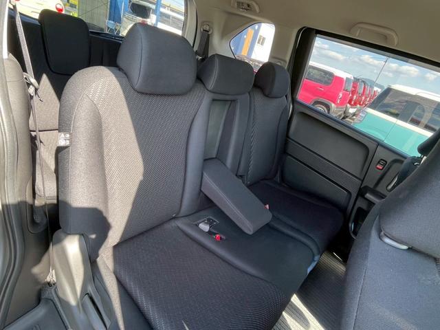 フリードハイブリッド ジャストセレクション メモリーナビ ワンセグTV リアカメラ スマートキー HIDヘッドライト 両側パワスラ Bluetooth クルコン 純正15インチ鉄 ETC(37枚目)