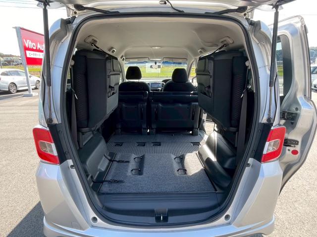 フリードハイブリッド ジャストセレクション メモリーナビ ワンセグTV リアカメラ スマートキー HIDヘッドライト 両側パワスラ Bluetooth クルコン 純正15インチ鉄 ETC(43枚目)