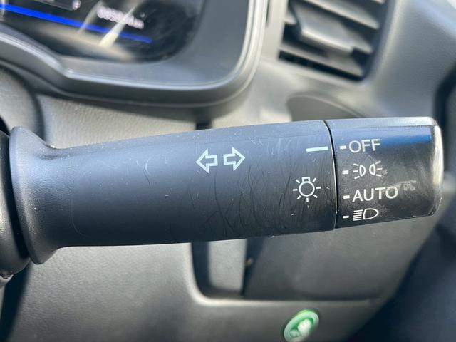 フィットハイブリッド Ｌパッケージ　メモリーナビ　ワンセグＴＶ　リアカメラ　スマートキー　ＬＥＤヘッドライト　Ｂｌｕｅｔｏｏｔｈ　クルコン　社外１５インチアルミ　ＥＴＣ（28枚目）