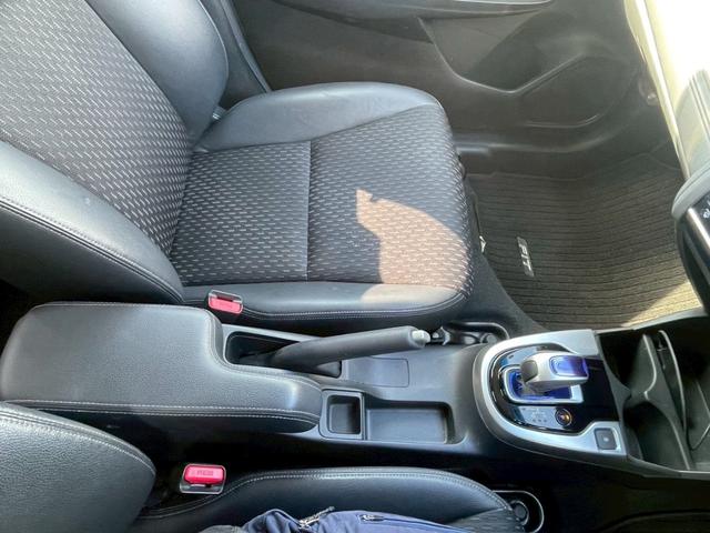 フィットハイブリッド Ｌパッケージ　メモリーナビ　ワンセグＴＶ　リアカメラ　スマートキー　ＬＥＤヘッドライト　Ｂｌｕｅｔｏｏｔｈ　クルコン　社外１５インチアルミ　ＥＴＣ（30枚目）