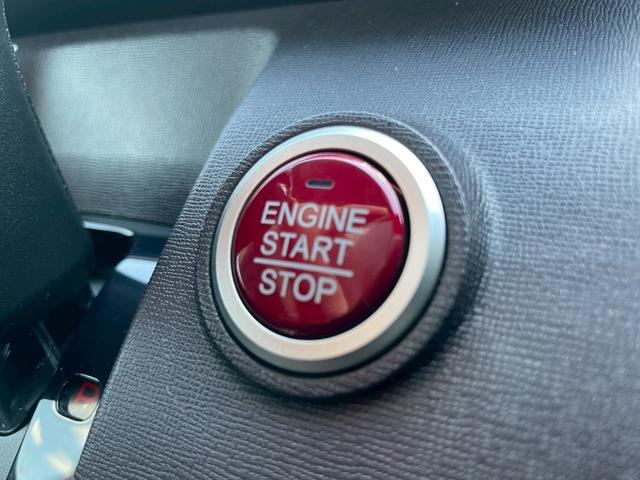 Ｎ－ＯＮＥ プレミアム　ツアラー・Ｌパッケージ　ＳＤナビ　フルセグＴＶ　スマートキー　ＨＩＤヘッドライト　Ｂｌｕｅｔｏｏｔｈ　クルコン　純正１５インチアルミ　ＥＴＣ（23枚目）