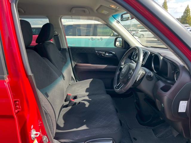 Ｎ－ＯＮＥ プレミアム　ツアラー・Ｌパッケージ　ＳＤナビ　フルセグＴＶ　スマートキー　ＨＩＤヘッドライト　Ｂｌｕｅｔｏｏｔｈ　クルコン　純正１５インチアルミ　ＥＴＣ（33枚目）