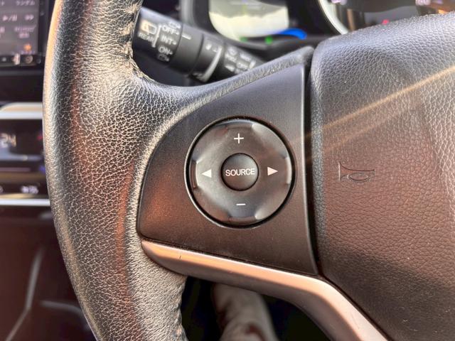 フィットハイブリッド Lパッケージ メモリーナビ フルセグTV リアカメラ スマートキー LEDヘッドライト 衝突軽減ブレーキ Bluetooth クルコン 純正15インチ鉄 ETC(28枚目)