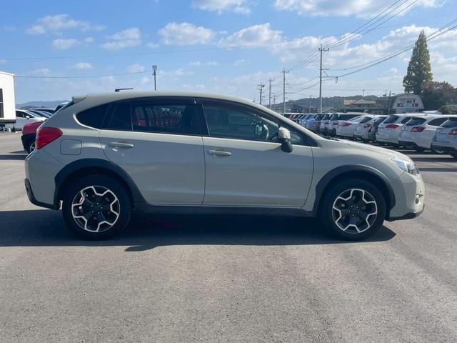 ★オンライン商談は実際に店舗でお車をご覧いただく事と同じようにお車の詳細を営業スタッフとやりとりしながら確認頂けます。気になる箇所はリアルタイムでご覧いただけますので安心して車選びが出来ます。