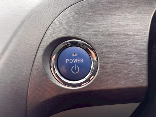 プリウス Ｇツーリングセレクション　ＨＤＤナビ　フルセグＴＶ　リアカメラ　スマートキー　ＬＥＤヘッドライト　衝突軽減ブレーキ　革シート　シートヒーター　Ｂｌｕｅｔｏｏｔｈ　クルコン　純正１７インチアルミ　ＥＴＣ（24枚目）