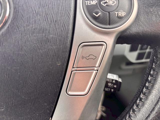 プリウス Ｇツーリングセレクション　ＨＤＤナビ　フルセグＴＶ　リアカメラ　スマートキー　ＬＥＤヘッドライト　衝突軽減ブレーキ　革シート　シートヒーター　Ｂｌｕｅｔｏｏｔｈ　クルコン　純正１７インチアルミ　ＥＴＣ（30枚目）