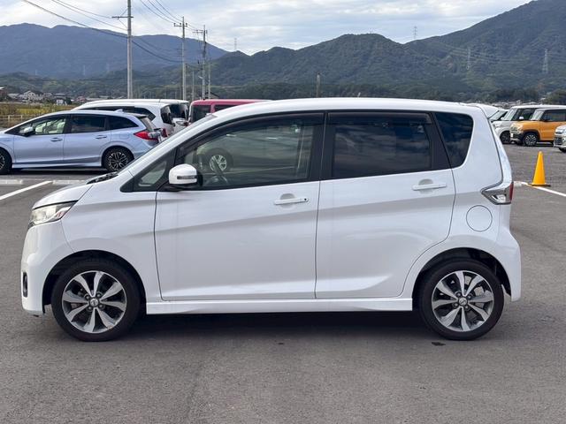 デイズ ハイウェイスター　Ｇ　ＳＤナビ　フルセグＴＶ　全方位カメラ　スマートキー　ＨＩＤヘッドライト　Ｂｌｕｅｔｏｏｔｈ　純正１５インチアルミ　ＥＴＣ（6枚目）