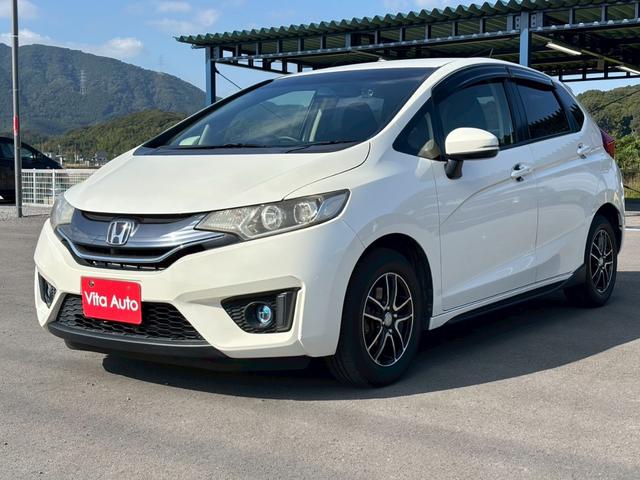 フィット １３Ｇ・Ｌパッケージ　メモリーナビ　フルセグＴＶ　スマートキー　ＬＥＤヘッドライト　前後ドラレコ　社外１４インチアルミ（5枚目）