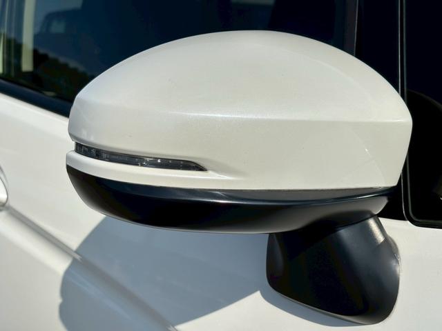 フィット １３Ｇ・Ｌパッケージ　メモリーナビ　フルセグＴＶ　スマートキー　ＬＥＤヘッドライト　前後ドラレコ　社外１４インチアルミ（15枚目）