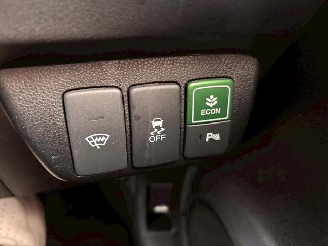 フィットシャトルハイブリッド ハイブリッド・スマートセレクション　ファインライン　メモリーナビ　ワンセグＴＶ　リアカメラ　スマートキー　ＨＩＤヘッドライト　シートヒーター　クルコン　社外１５インチアルミ　ＥＴＣ（30枚目）