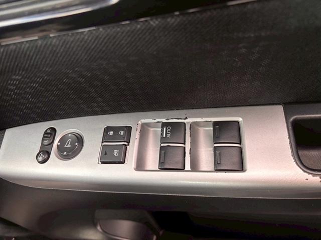 Ｎ－ＢＯＸカスタム Ｇ・ターボＬパッケージ　ＳＤナビ　フルセグＴＶ　リアカメラ　スマートキー　ＨＩＤヘッドライト　両側パワスラ　Ｂｌｕｅｔｏｏｔｈ　クルコン　純正１５インチアルミ　ＥＴＣ（34枚目）