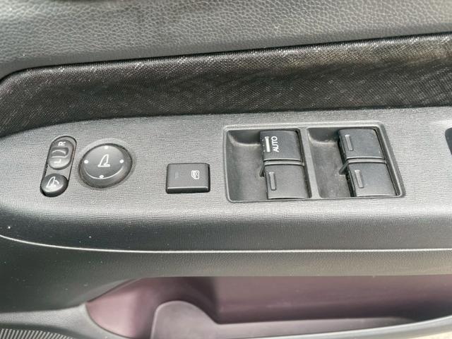 Ｎ－ＷＧＮカスタム Ｇ・ターボパッケージ　メモリーナビ　フルセグＴＶ　スマートキー　ＨＩＤヘッドライト　衝突軽減ブレーキ　Ｂｌｕｅｔｏｏｔｈ　クルコン　純正１４インチアルミ　ＥＴＣ（33枚目）