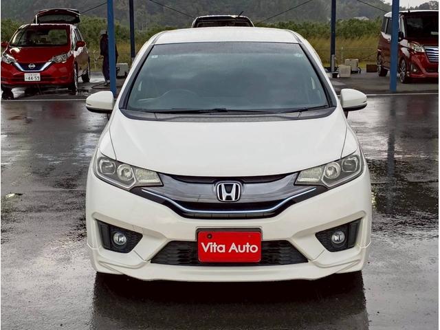 フィットハイブリッド Ｓパッケージ　ＳＤナビ　フルセグＴＶ　リアカメラ　スマートキー　ＬＥＤヘッドライト　クルコン　純正１６インチアルミ　ＥＴＣ（5枚目）