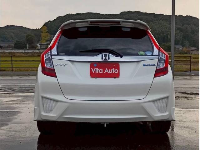 フィットハイブリッド Ｓパッケージ　ＳＤナビ　フルセグＴＶ　リアカメラ　スマートキー　ＬＥＤヘッドライト　クルコン　純正１６インチアルミ　ＥＴＣ（11枚目）