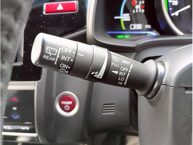 フィットハイブリッド Ｓパッケージ　ＳＤナビ　フルセグＴＶ　リアカメラ　スマートキー　ＬＥＤヘッドライト　クルコン　純正１６インチアルミ　ＥＴＣ（26枚目）