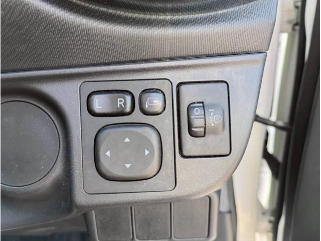 アクア Ｓ　メモリーナビ　Ｂｌｕｅｔｏｏｔｈ　純正１５インチ鉄　ＥＴＣ（29枚目）