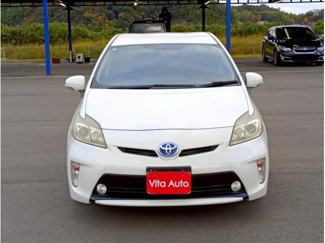 プリウス Ｓ　メモリーナビ　フルセグＴＶ　リアカメラ　スマートキー　ＨＩＤヘッドライト　前ドラレコ　Ｂｌｕｅｔｏｏｔｈ　純正１５インチアルミ　ＥＴＣ（4枚目）