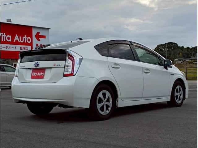 プリウス Ｓ　メモリーナビ　フルセグＴＶ　リアカメラ　スマートキー　ＨＩＤヘッドライト　前ドラレコ　Ｂｌｕｅｔｏｏｔｈ　純正１５インチアルミ　ＥＴＣ（13枚目）