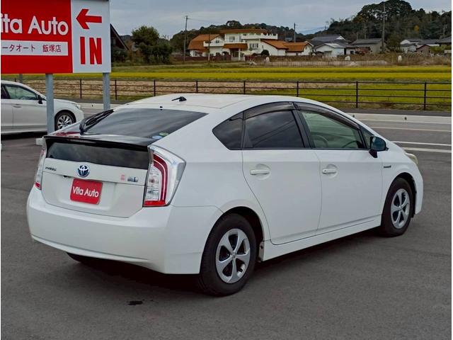 プリウス Ｓ　メモリーナビ　フルセグＴＶ　リアカメラ　スマートキー　ＨＩＤヘッドライト　前ドラレコ　Ｂｌｕｅｔｏｏｔｈ　純正１５インチアルミ　ＥＴＣ（14枚目）