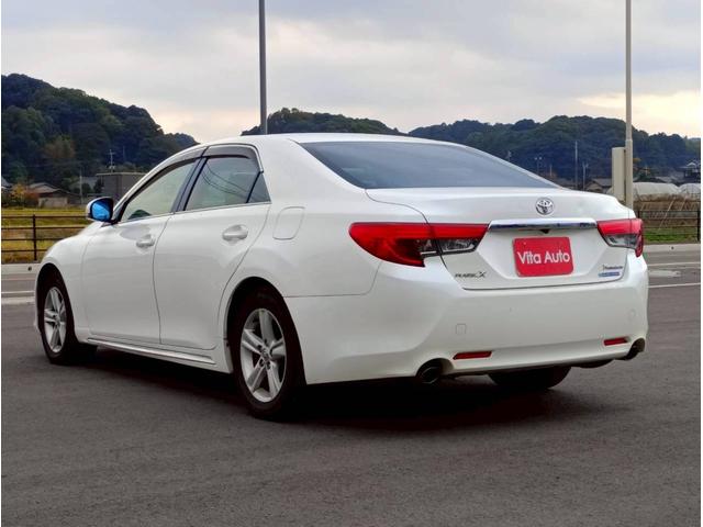 マークＸ プレミアム　ＳＤナビ　フルセグＴＶ　リアカメラ　スマートキー　ＨＩＤヘッドライト　前ドラレコ　シートヒーター　Ｂｌｕｅｔｏｏｔｈ　クルコン　純正１６インチアルミ　ＥＴＣ（9枚目）