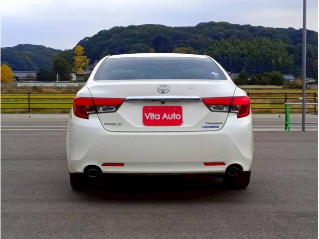 マークＸ プレミアム　ＳＤナビ　フルセグＴＶ　リアカメラ　スマートキー　ＨＩＤヘッドライト　前ドラレコ　シートヒーター　Ｂｌｕｅｔｏｏｔｈ　クルコン　純正１６インチアルミ　ＥＴＣ（11枚目）