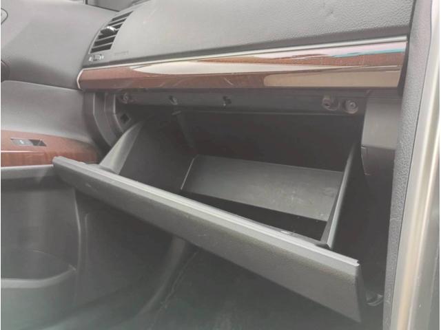 マークＸ プレミアム　ＳＤナビ　フルセグＴＶ　リアカメラ　スマートキー　ＨＩＤヘッドライト　前ドラレコ　シートヒーター　Ｂｌｕｅｔｏｏｔｈ　クルコン　純正１６インチアルミ　ＥＴＣ（32枚目）