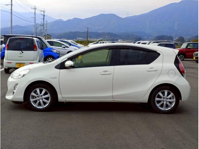 アクア Ｓ　ＳＤナビ　フルセグＴＶ　リアカメラ　スマートキー　ＬＥＤヘッドライト　衝突軽減ブレーキ　前ドラレコ　Ｂｌｕｅｔｏｏｔｈ　純正１５インチアルミ　ＥＴＣ（7枚目）