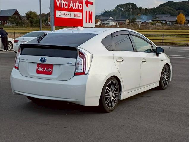 プリウス S メモリーナビ フルセグTV リアカメラ スマートキー HIDヘッドライト 前ドラレコ Bluetooth 社外17インチアルミ(13枚目)