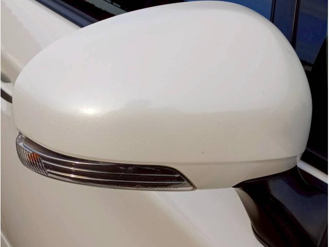 プリウス S メモリーナビ フルセグTV リアカメラ スマートキー HIDヘッドライト 前ドラレコ Bluetooth 社外17インチアルミ(17枚目)