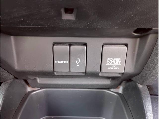 フィットハイブリッド Ｌパッケージ　メモリーナビ　リアカメラ　スマートキー　ＬＥＤヘッドライト　Ｂｌｕｅｔｏｏｔｈ　クルコン　純正１５インチ鉄　ＥＴＣ（26枚目）