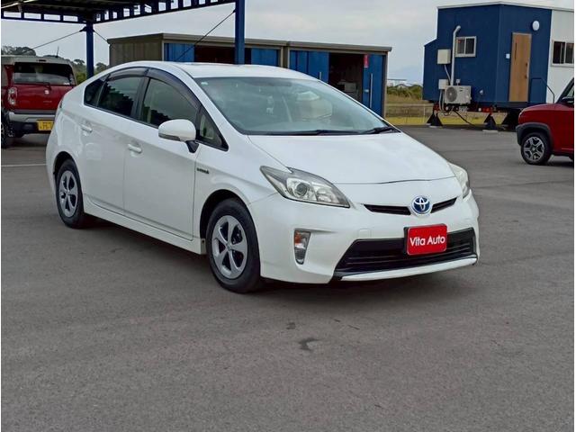 プリウス S SDナビ ワンセグTV リアカメラ スマートキー HIDヘッドライト 前後ドラレコ Bluetooth 純正15インチアルミ ETC(6枚目)